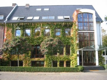 Gepflegte Büroräume von 12 bis 183 m² in Köln-Marienburg 50968 Köln, Bürofläche