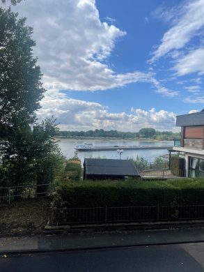 Charmante 2-Zimmerwohnung im Kölner Süden mit Rheinblick 51149 Köln (Ensen), Etagenwohnung